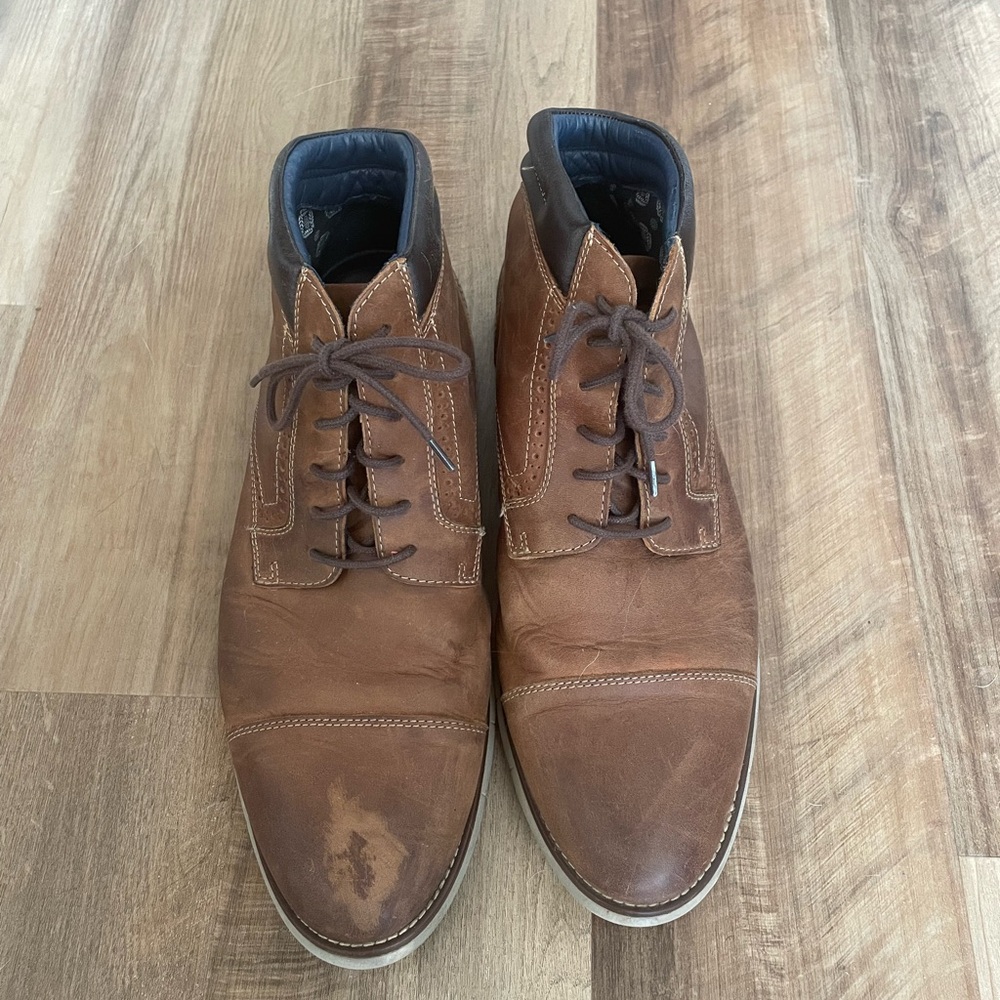 Johnston & Murphy Brown Leather Oxfords with Cap Toe